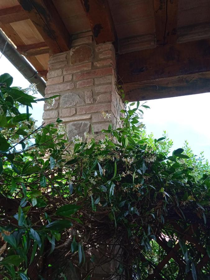 La Casa Di Chianni La Pieve 2 Villa Exteriör bild